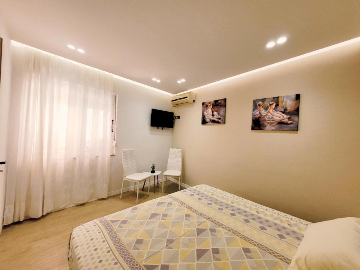 Loi Apartment Саранда Екстер'єр фото