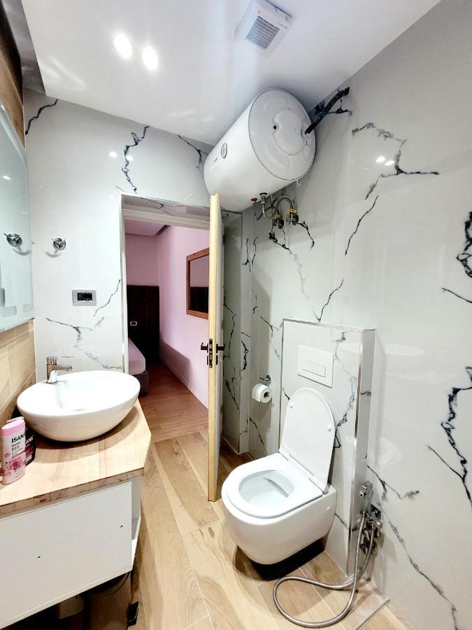 Loi Apartment Саранда Екстер'єр фото