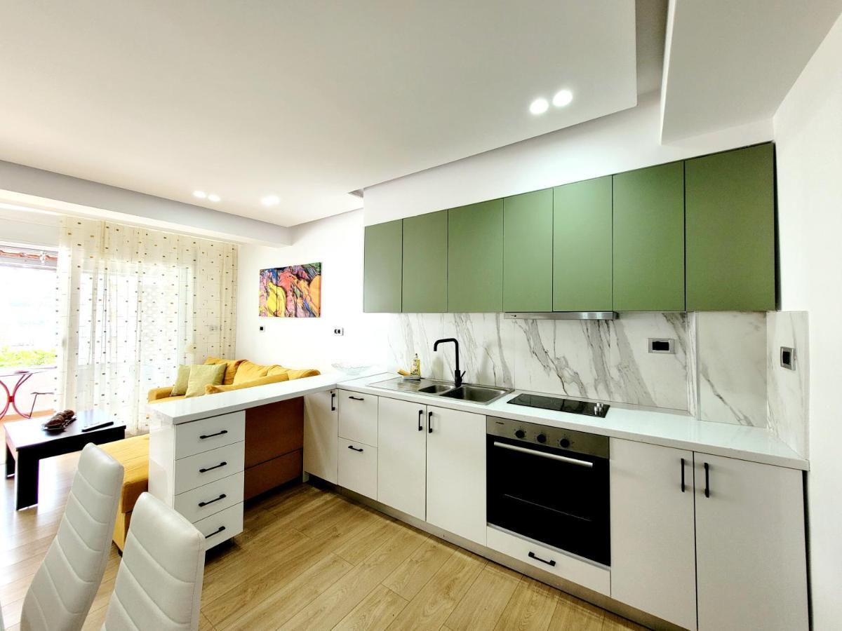Loi Apartment Саранда Екстер'єр фото