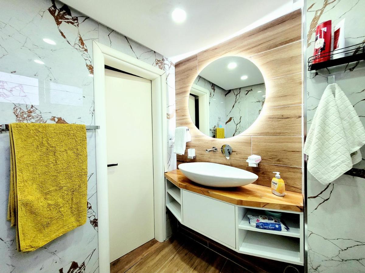Loi Apartment Саранда Екстер'єр фото